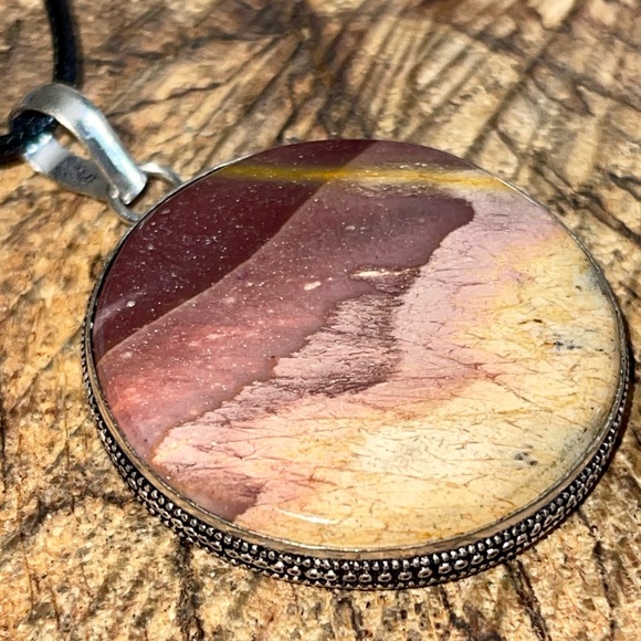 Detailed Round Burgundy & Yellow Mookaite Pendant 2” - Picture 13 of 15